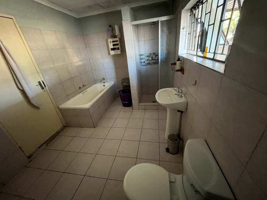 2 Bedroom Property for Sale in Bodorp North West
